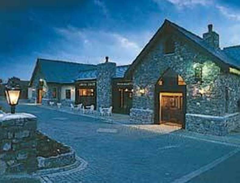 Auburn Lodge Hotel & Leisure Centre Ennis Exterior foto
